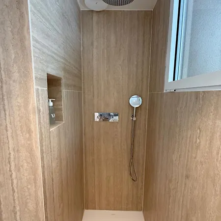 아파트 Independent - Murmures - Luxury St Germain En Laye *